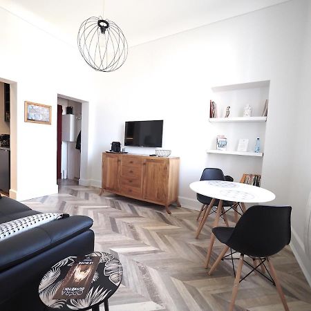 Superbe Appartement Independant En Centre Ville Виши Екстериор снимка