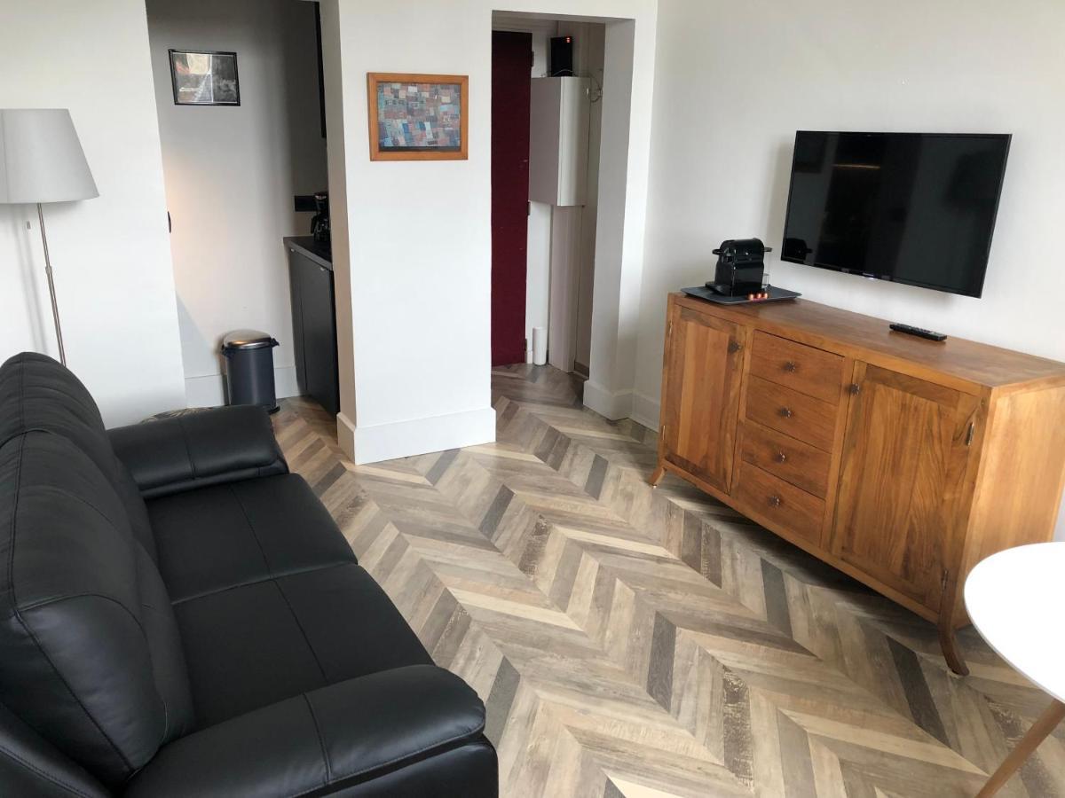 Superbe Appartement Independant En Centre Ville Виши Екстериор снимка